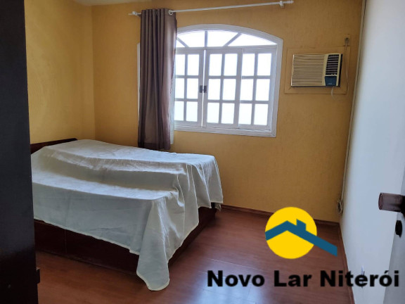 Imagem Casa com 5 Quartos à Venda, 320 m² em Maria Paula - Niterói Imagem Casa com 5 Quartos à Venda, 320 m² em Maria Paula - Niterói