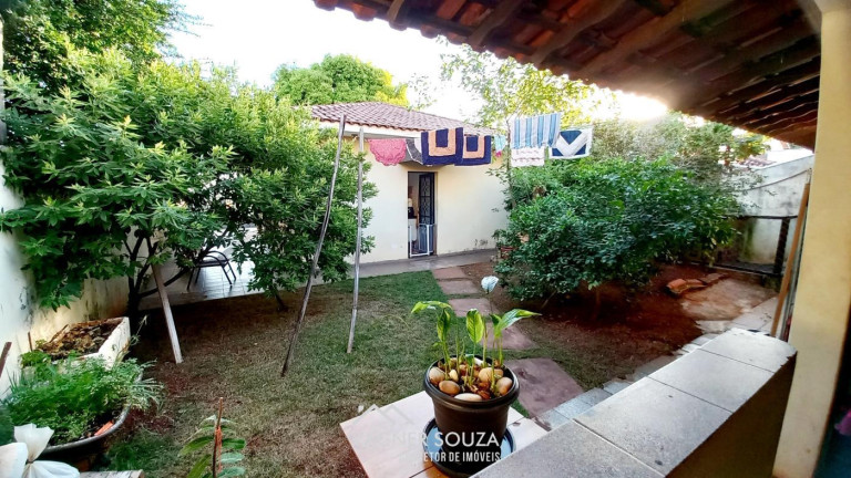 Imagem Casa com 4 Quartos à Venda, 141 m² em Jardim Paraíso - Maringá Imagem Casa com 4 Quartos à Venda, 141 m² em Jardim Paraíso - Maringá