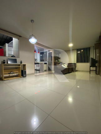 Imagem Casa com 3 Quartos à Venda, 116 m² Imagem Casa com 3 Quartos à Venda, 116 m²