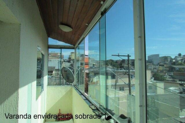 Imagem Casa com 8 Quartos à Venda, 210 m² em Jardim Carapicuíba - Carapicuíba