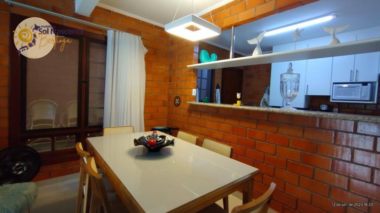 Imagem Casa com 3 Quartos à Venda, 187 m² em Indaiá - Bertioga Imagem Casa com 3 Quartos à Venda, 187 m² em Indaiá - Bertioga