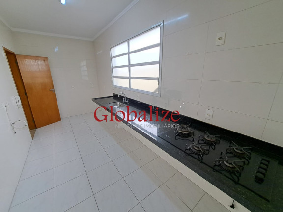 Imagem Casa com 3 Quartos à Venda, 128 m² em Boqueirão - Santos Imagem Casa com 3 Quartos à Venda, 128 m² em Boqueirão - Santos