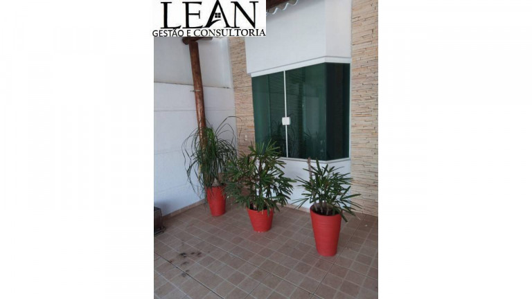 Imagem Casa com 2 Quartos à Venda, 132 m² em Jardim Residencial Villa Amato - Sorocaba Imagem Casa com 2 Quartos à Venda, 132 m² em Jardim Residencial Villa Amato - Sorocaba