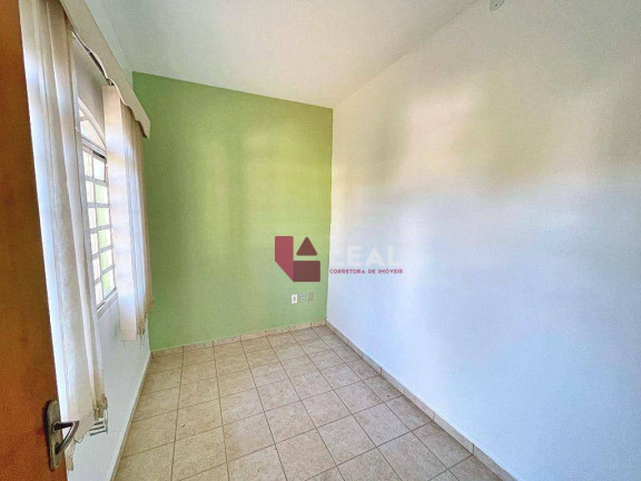 Imagem Casa com 3 Quartos à Venda, 223 m² em Nossa Senhora Do Pilar - Pouso Alegre Imagem Casa com 3 Quartos à Venda, 223 m² em Nossa Senhora Do Pilar - Pouso Alegre