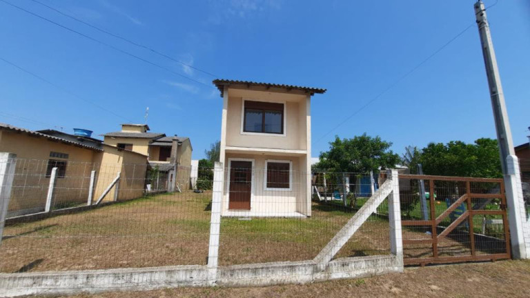 Sobrado com 2 Quartos à Venda, 65 m² em Arroio Teixeira - Capao Da Canoa