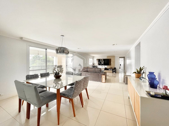 Imagem Apartamento com 3 Quartos à Venda, 192 m² em Aclimação - São Paulo Imagem Apartamento com 3 Quartos à Venda, 192 m² em Aclimação - São Paulo