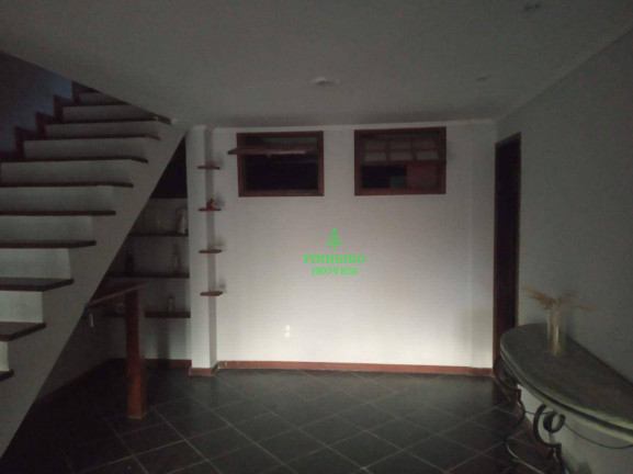 Imagem Casa com 3 Quartos à Venda, 150 m² em Engenho Do Mato - Niterói Imagem Casa com 3 Quartos à Venda, 150 m² em Engenho Do Mato - Niterói