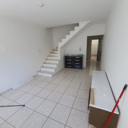 Imagem Casa com 2 Quartos à Venda, 72 m² em Santa Maria - Osasco Imagem Casa com 2 Quartos à Venda, 72 m² em Santa Maria - Osasco