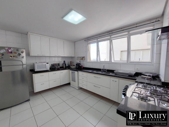 Imagem Apartamento com 4 Quartos à Venda, 258 m² em Campo Belo - São Paulo