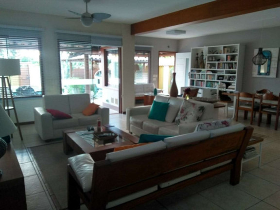 Imagem Casa com 4 Quartos à Venda, 380 m² em Portinho - Cabo Frio Imagem Casa com 4 Quartos à Venda, 380 m² em Portinho - Cabo Frio