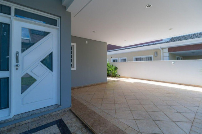 Imagem Casa com 3 Quartos à Venda, 419 m² em Santa Felicidade - Curitiba Imagem Casa com 3 Quartos à Venda, 419 m² em Santa Felicidade - Curitiba