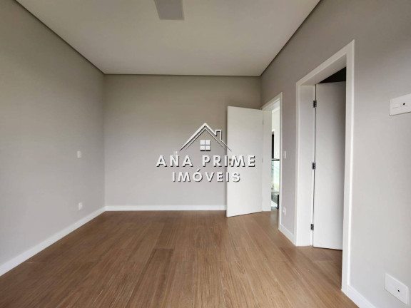 Imagem Casa com 3 Quartos à Venda, 214 m² em Bairro Da Floresta - São José Dos Campos Imagem Casa com 3 Quartos à Venda, 214 m² em Bairro Da Floresta - São José Dos Campos