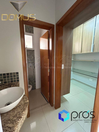 Imagem Sobrado com 3 Quartos à Venda, 200 m² em Jardim Botânico - Ribeirão Preto Imagem Sobrado com 3 Quartos à Venda, 200 m² em Jardim Botânico - Ribeirão Preto