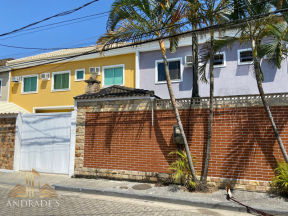 Casa de Condomínio com 2 Quartos à Venda, 190 m² em Vargem Pequena - Rio De Janeiro