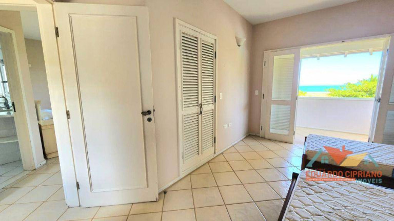 Imagem Casa com 3 Quartos à Venda, 255 m² em Massaguaçu - Caraguatatuba