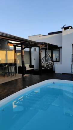 Imagem Casa com 2 Quartos à Venda, 80 m² em Bairro Universitário - Tijucas Imagem Casa com 2 Quartos à Venda, 80 m² em Bairro Universitário - Tijucas