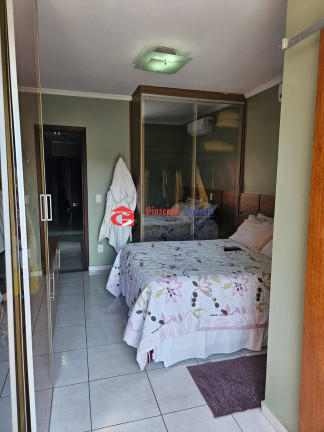 Imagem Sobrado com 3 Quartos à Venda, 250 m² em Jardim Vila Formosa - São Paulo Imagem Sobrado com 3 Quartos à Venda, 250 m² em Jardim Vila Formosa - São Paulo
