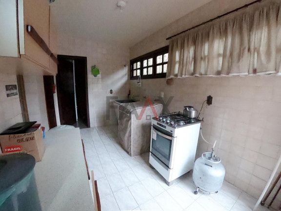 Imagem Casa com 5 Quartos à Venda, 362 m² em Centro - Guarapuava Imagem Casa com 5 Quartos à Venda, 362 m² em Centro - Guarapuava