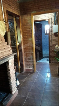 Imagem Imóvel com 3 Quartos à Venda, 2.000 m² em Bairro Amendoim (rural) - Caldas Imagem Imóvel com 3 Quartos à Venda, 2.000 m² em Bairro Amendoim (rural) - Caldas
