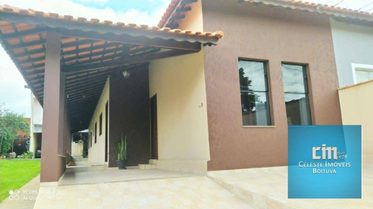 Imagem Casa com 3 Quartos à Venda, 280 m² em Centro - Boituva