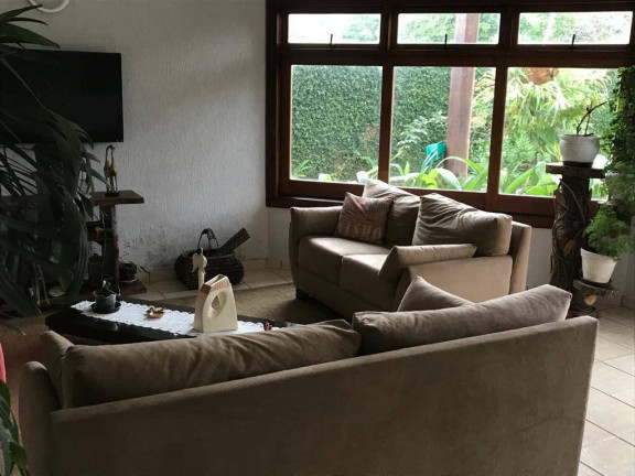 Imagem Casa com 5 Quartos à Venda, em Jardim Carolina - Ubatuba Imagem Casa com 5 Quartos à Venda, em Jardim Carolina - Ubatuba