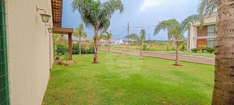 Imagem Casa de Condomínio com 4 Quartos à Venda, 250 m² em Condomínio Ville Des Lacs - Nova Lima Imagem Casa de Condomínio com 4 Quartos à Venda, 250 m² em Condomínio Ville Des Lacs - Nova Lima