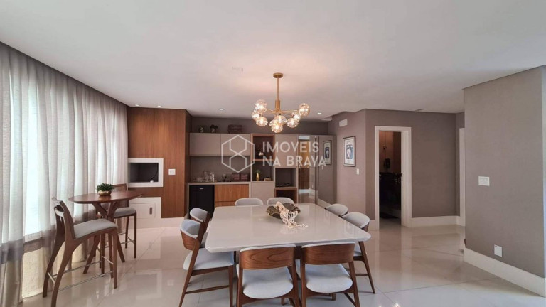 Imagem Apartamento com 4 Quartos à Venda, 190 m² em Praia Brava - Itajaí