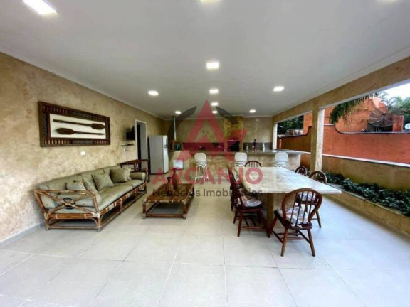 Imagem Casa com 6 Quartos à Venda, 470 m² em Praia Domingas Dias - Ubatuba Imagem Casa com 6 Quartos à Venda, 470 m² em Praia Domingas Dias - Ubatuba