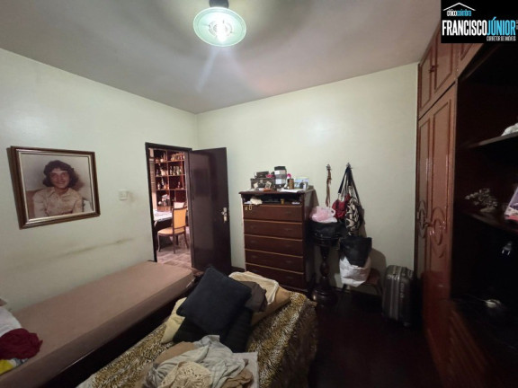 Imagem Casa com 3 Quartos à Venda, 241 m² em Setor Aeroporto - Goiânia Imagem Casa com 3 Quartos à Venda, 241 m² em Setor Aeroporto - Goiânia
