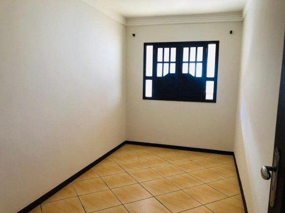 Imagem Casa com 5 Quartos à Venda, 200 m² em Inocoop - Camaçari Imagem Casa com 5 Quartos à Venda, 200 m² em Inocoop - Camaçari