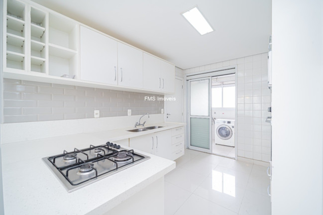 Imagem Imóvel com 3 Quartos à Venda, 168 m² em Moema - São Paulo Imagem Imóvel com 3 Quartos à Venda, 168 m² em Moema - São Paulo