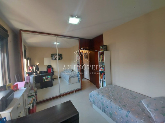 Imagem Imóvel com 2 Quartos à Venda, 122 m² em Vila Ipiranga - Porto Alegre Imagem Imóvel com 2 Quartos à Venda, 122 m² em Vila Ipiranga - Porto Alegre