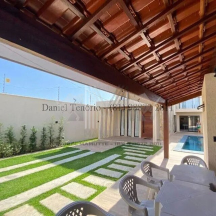 Imagem Casa com 4 Quartos à Venda, 375 m² em Praia Dos Carneiros - Tamandaré Imagem Casa com 4 Quartos à Venda, 375 m² em Praia Dos Carneiros - Tamandaré