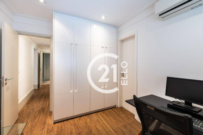 Imagem Apartamento com 3 Quartos à Venda, 168 m² em Itaim Bibi - São Paulo Imagem Apartamento com 3 Quartos à Venda, 168 m² em Itaim Bibi - São Paulo