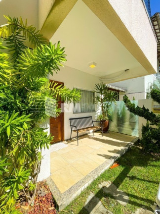 Imagem Casa de Condomínio com 4 Quartos à Venda, 180 m² em Stella Maris - Salvador Imagem Casa de Condomínio com 4 Quartos à Venda, 180 m² em Stella Maris - Salvador