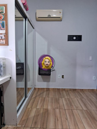 Imagem Casa com 3 Quartos à Venda, em Marapé - Santos Imagem Casa com 3 Quartos à Venda, em Marapé - Santos