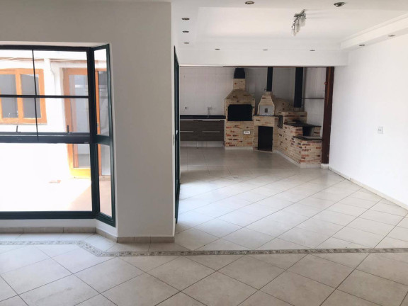 Imagem Casa com 3 Quartos à Venda, 200 m² em Santana De Parnaíba Imagem Casa com 3 Quartos à Venda, 200 m² em Santana De Parnaíba