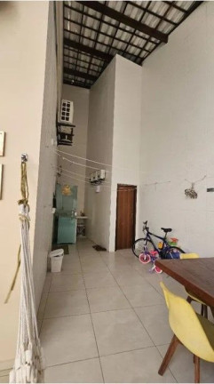 Imagem Casa com 3 Quartos à Venda, 200 m² em Jardim Nova Esperança - Salvador Imagem Casa com 3 Quartos à Venda, 200 m² em Jardim Nova Esperança - Salvador