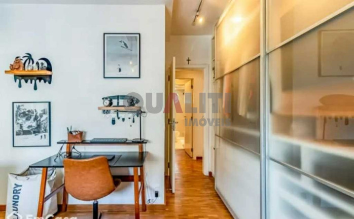 Imagem Apartamento com 3 Quartos à Venda, 230 m² em Moema - São Paulo