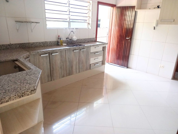 Imagem Casa com 2 Quartos à Venda, 100 m² em Butantã - São Paulo Imagem Casa com 2 Quartos à Venda, 100 m² em Butantã - São Paulo
