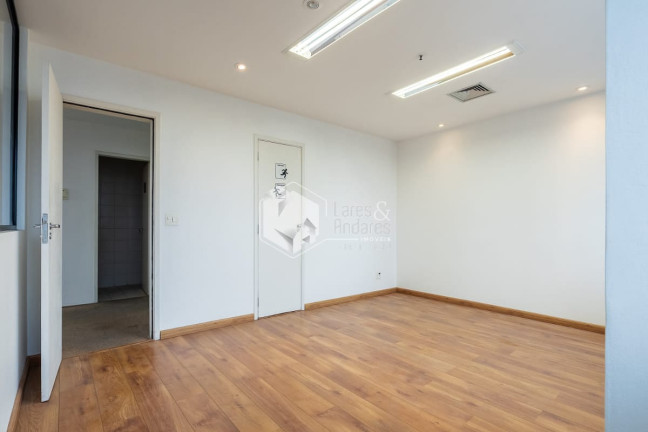 Imagem Sala Comercial à Venda, 120 m² em Santo Amaro - São Paulo Imagem Sala Comercial à Venda, 120 m² em Santo Amaro - São Paulo