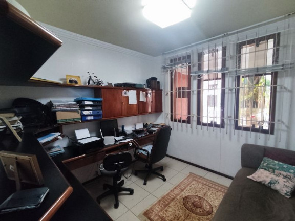 Imagem Casa com 6 Quartos à Venda, 363 m² em Jardim Esperança - Volta Redonda