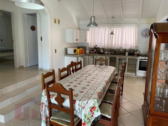Imagem Imóvel com 4 Quartos à Venda, 2.000 m²