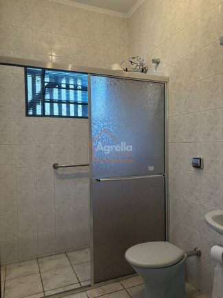 Imagem Casa com 2 Quartos à Venda, 120 m² em Jardim São Carlos - Mogi Guaçu Imagem Casa com 2 Quartos à Venda, 120 m² em Jardim São Carlos - Mogi Guaçu