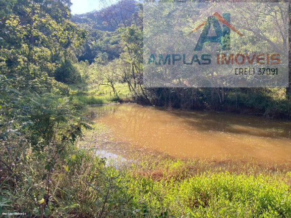 Imagem Fazenda à Venda, 2 m² em Pequi