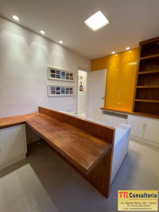 Imagem Apartamento com 3 Quartos à Venda, 52 m² em Parque São Caetano - Campos Dos Goytacazes
