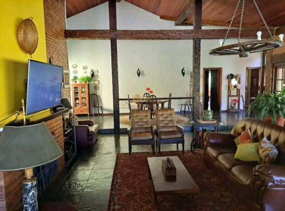 Imagem Casa com 4 Quartos à Venda, 300 m² em Albuquerque - Teresópolis Imagem Casa com 4 Quartos à Venda, 300 m² em Albuquerque - Teresópolis