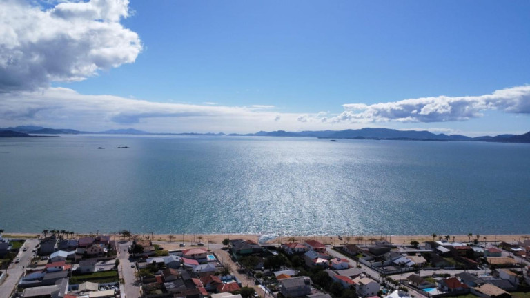 Imagem Cobertura com 4 Quartos à Venda, 256 m² em Praia De Fora - Palhoça