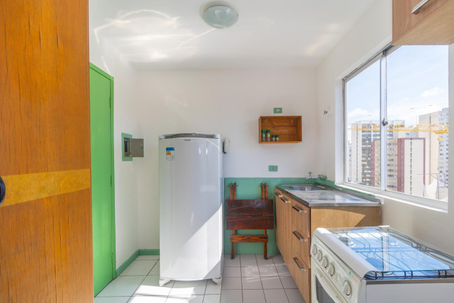 Imagem Apartamento com 1 Quarto para Alugar, 18 m² em Centro - Curitiba Imagem Apartamento com 1 Quarto para Alugar, 18 m² em Centro - Curitiba