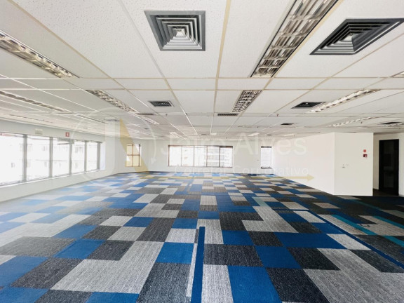 Imóvel Comercial para Alugar, 263 m² em Cerqueira César - São Paulo